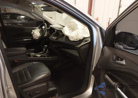 2017 Ford Escape Titanium from USA, damaged, VIN 1FMCU0J96HUD70402